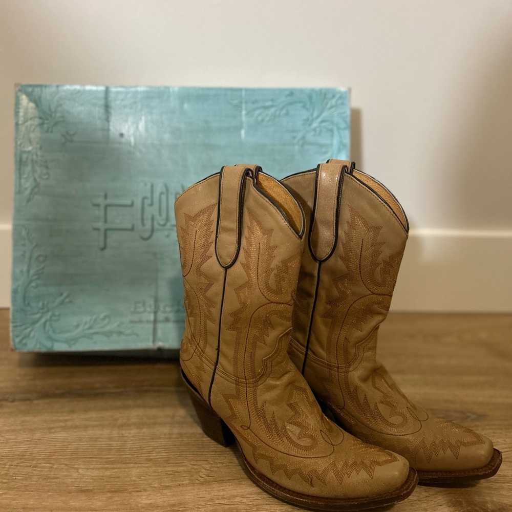 Corral Women's Heeled Boots - Picture 5 of 7